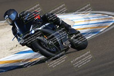 media/Sep-21-2025-TrackDaz (Sun) [[277c75b276]]/C Group/240pm (Turn 6)/